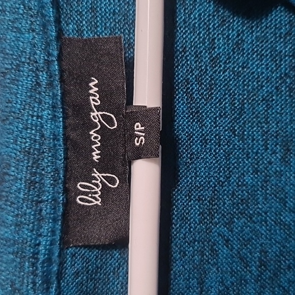 ⚫️🔴Lily Morgan Long Sleeve Top - Picture 2 of 7